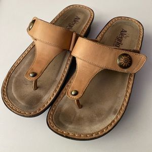 Alegria Carina Sandals sz 39/ US 8 tan brown leather